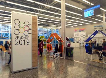 Feira de tecnologias para apicultura e meliponicultura